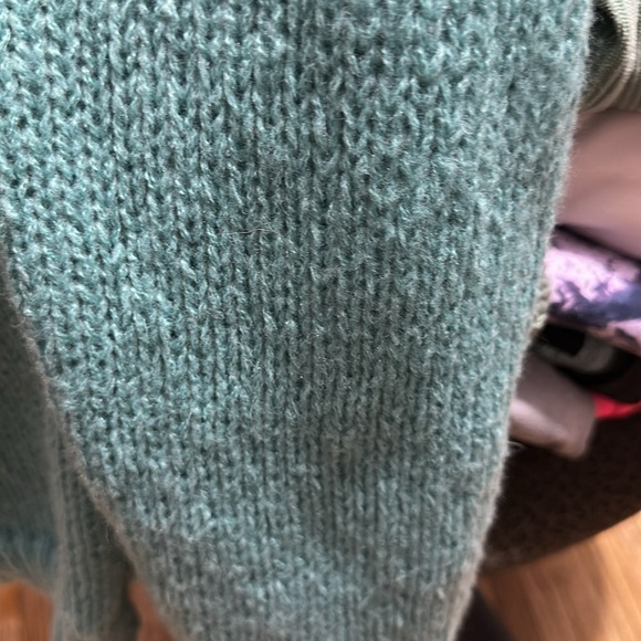 2/$10 No brand cardigan sweater from boutique size large. - Picture 4 of 5